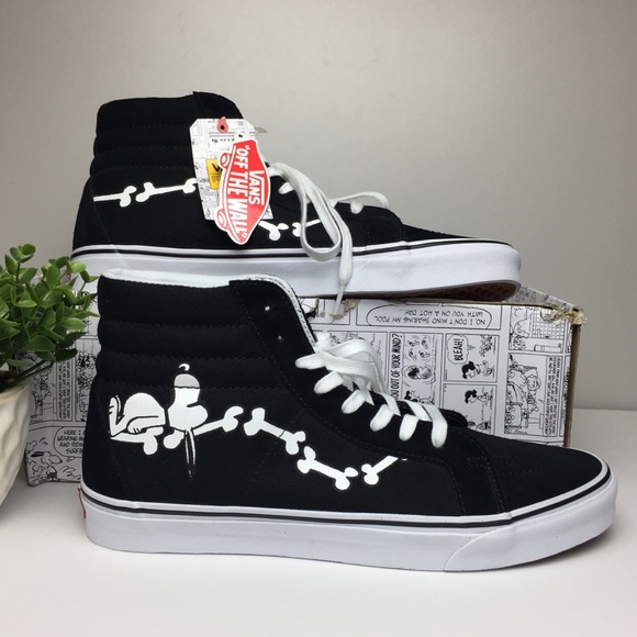 vans peanuts snoopy bones